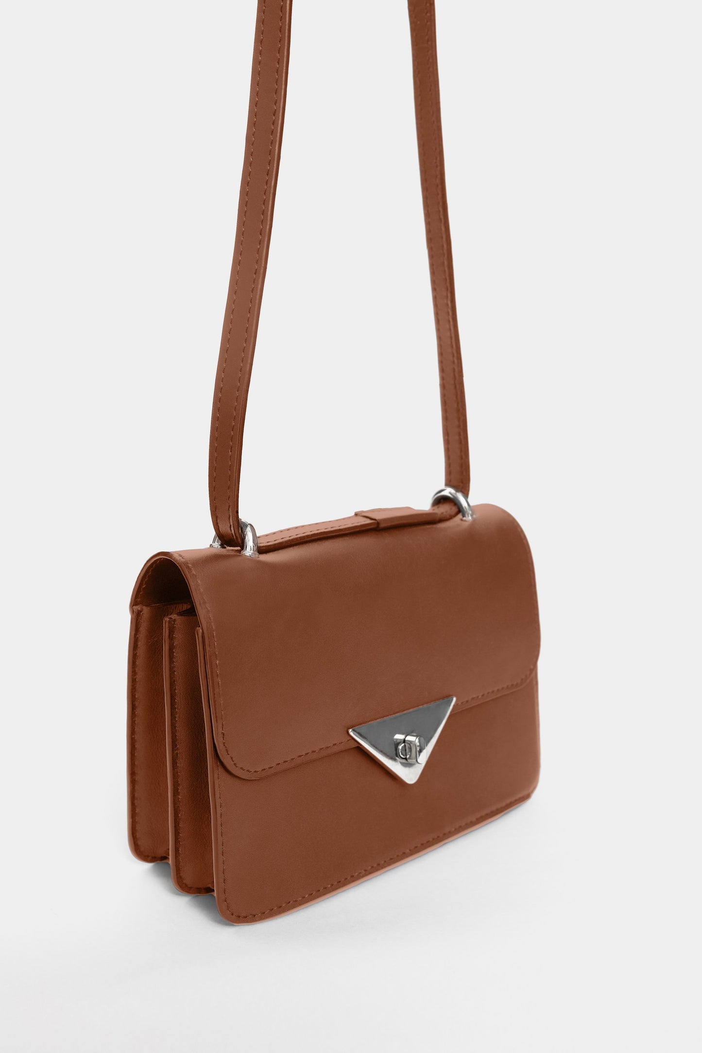 Léora Shoulder bag